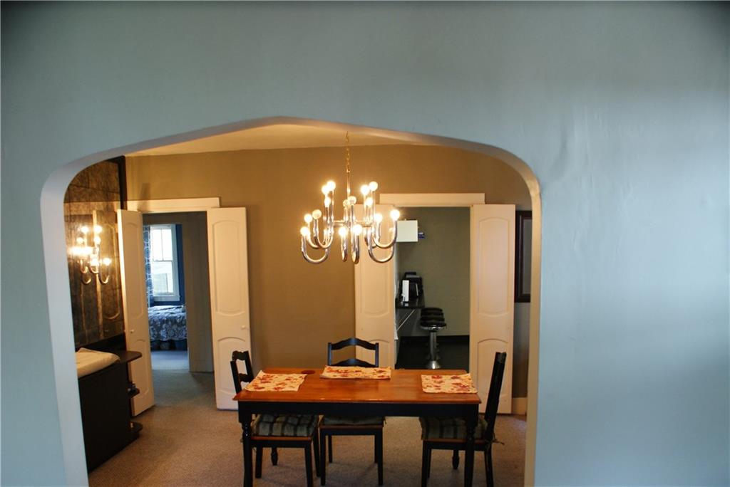 6546 Darlington Road Pittsburgh, PA 15217 - Photo 16 of 25 Gallery Image 16