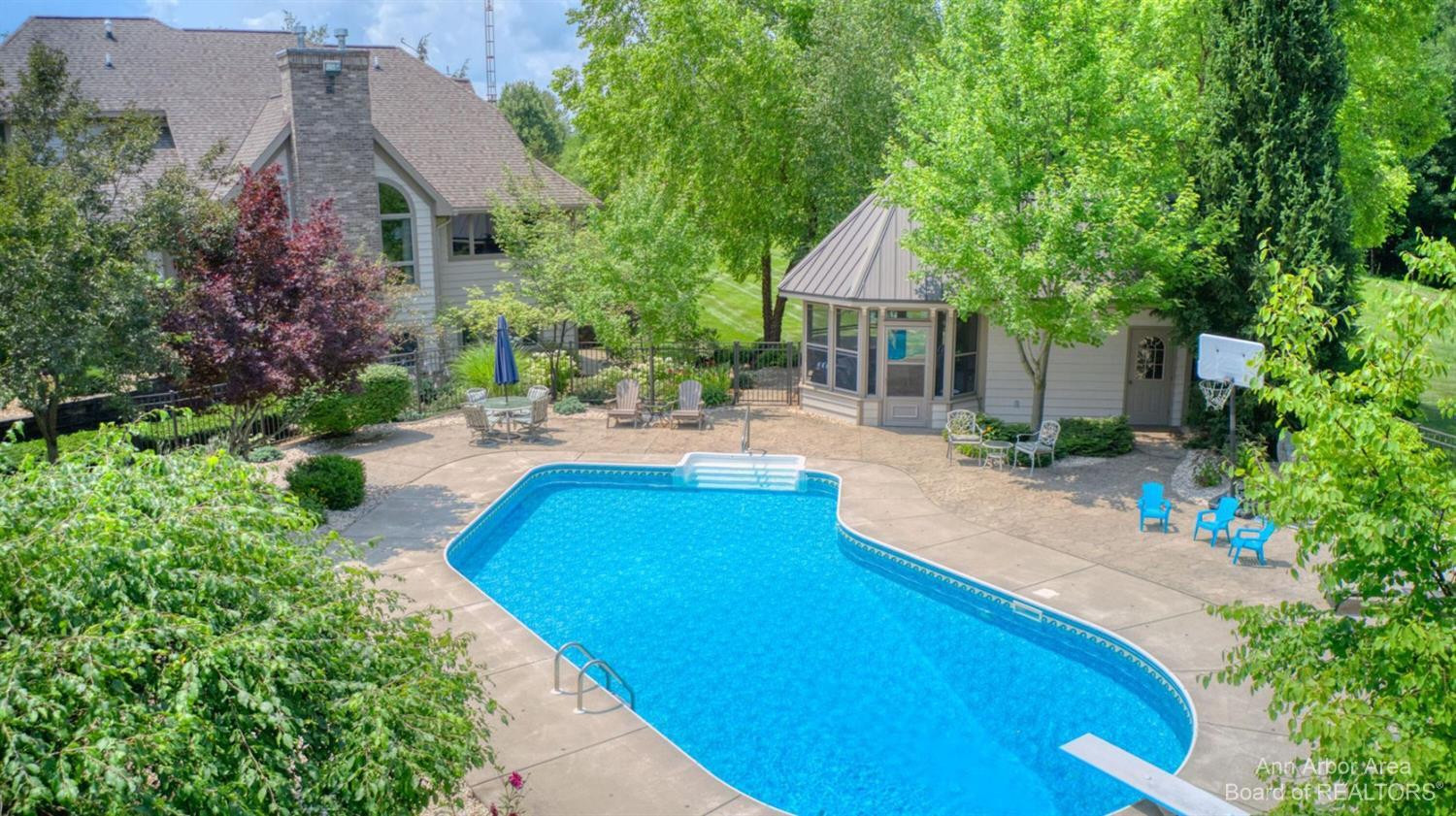 10674 Sharon Valley Road Jackson, MI 49201 - Photo 2 of 72 Photo 2