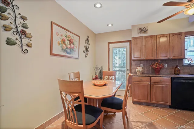 $899,000 | 61-61 79th Street | Middle Village