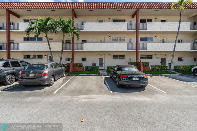 $135,000 | 8960 South Hollybrook Boulevard, Unit 103, Pembroke Pines, FL 33025