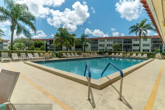 $135,000 | 8960 South Hollybrook Boulevard, Unit 103, Pembroke Pines, FL 33025