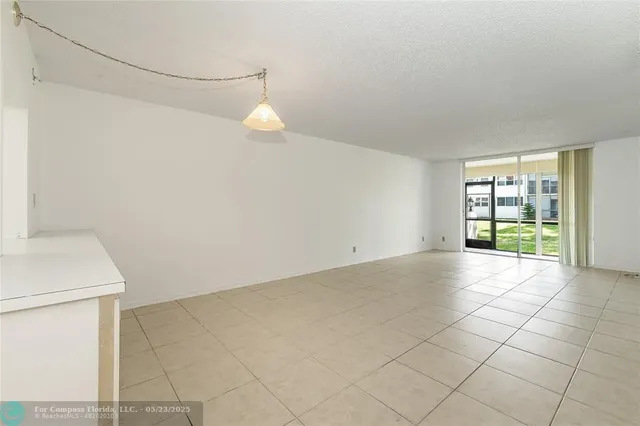 $135,000 | 8960 South Hollybrook Boulevard, Unit 103, Pembroke Pines, FL 33025