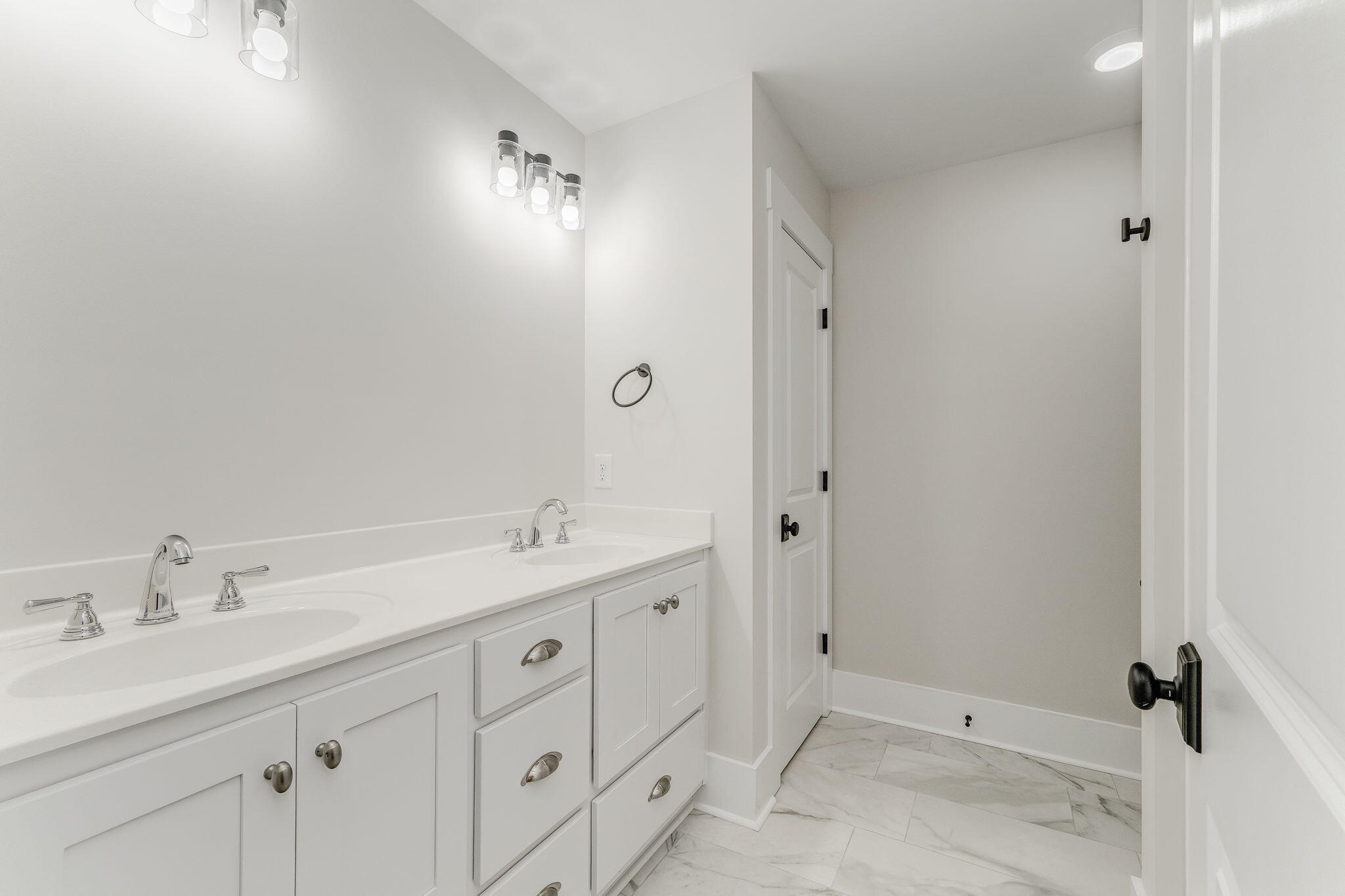 318 West Tyler Street Dalton, GA 30720 - Photo 27 of 50 17-web-or-mls-DSC09714_5_6