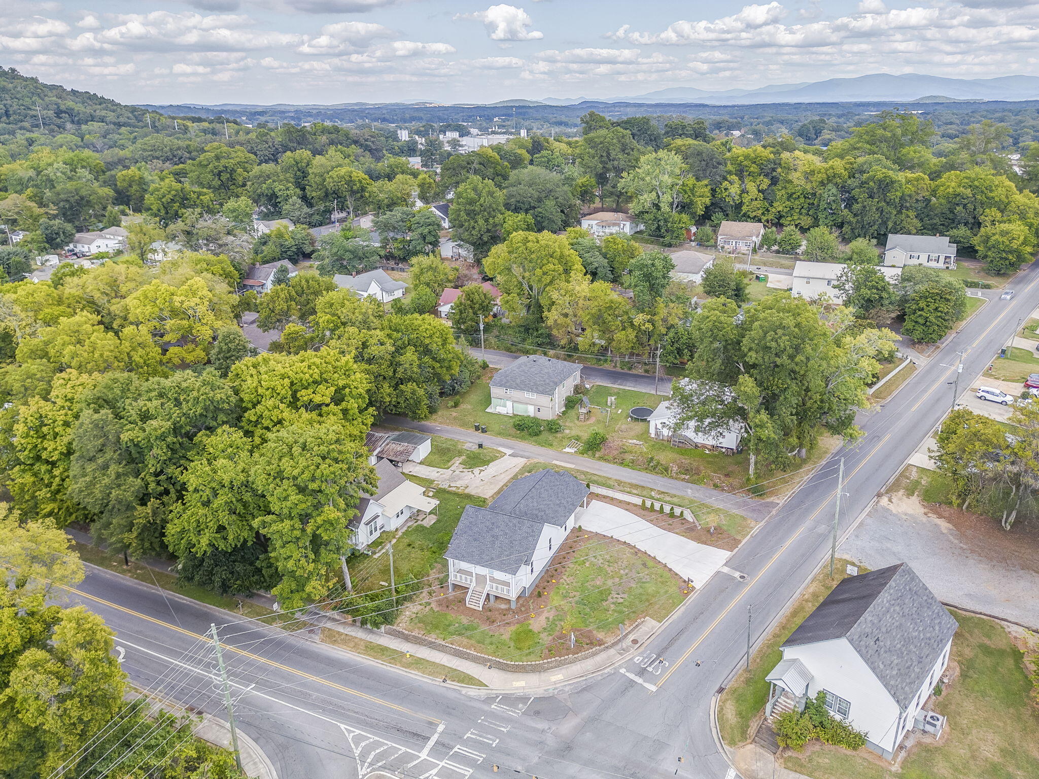 318 West Tyler Street Dalton, GA 30720 - Photo 48 of 50 12-web-or-mls-DJI_0996_7_8