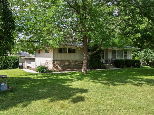 $310,000 | 23134 West Andrew Avenue, Channahon, IL 60410