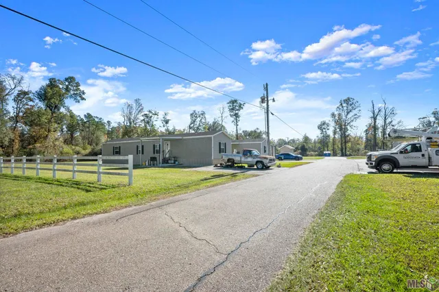 $850,000 | 27859 Frindik Lane, Hammond, LA 70403