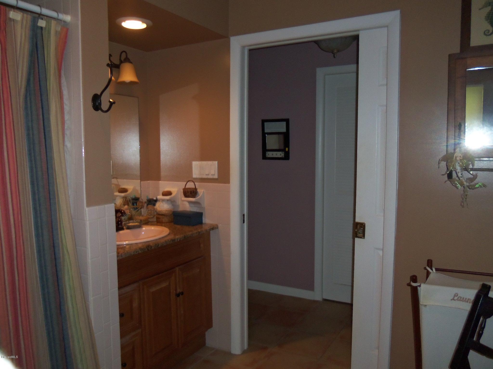 170 Bimini Road Cocoa Beach, FL 32931 - Photo 10 of 24 master vanity