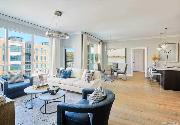 $1,450,000 | 100 Garvies Point Road, Unit 1202, Glen Cove, NY 11542