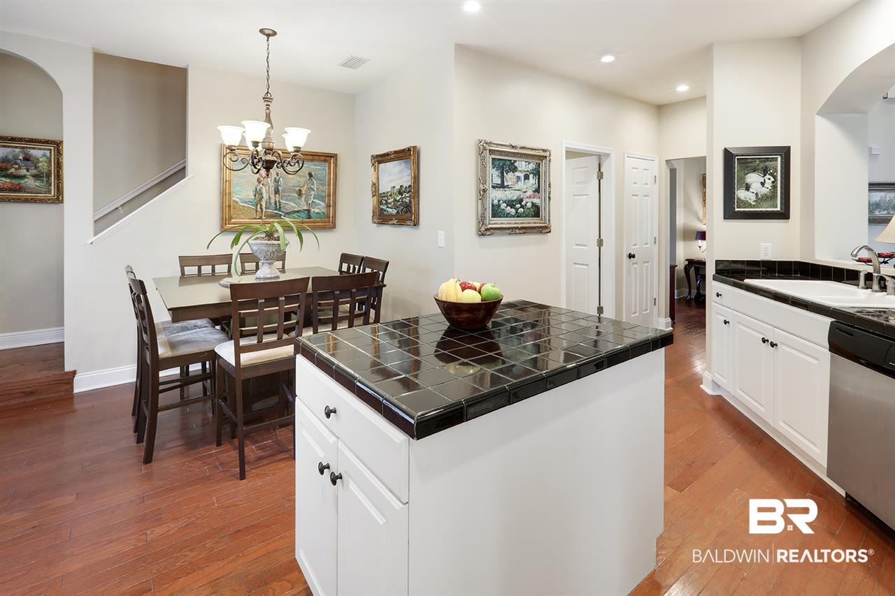 30291 River Road Orange Beach, AL 36561 - Photo 11 of 15 Kitchen