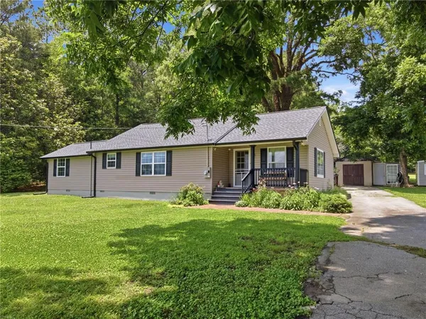 $325,000 | 787 Live Oak Road, Aragon, GA 30104