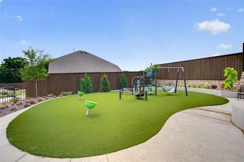 $1,099,000 | 9356 Charlie Lane, Dallas, TX 75238