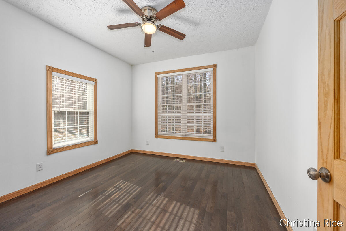 3575 West Maple Rapids Road St. Johns, MI 48879 - Photo 20 of 45 3575-West-Maple_019