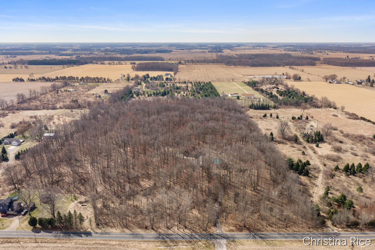 3575 West Maple Rapids Road St. Johns, MI 48879 - Photo 44 of 45 3575-West-Maple_205