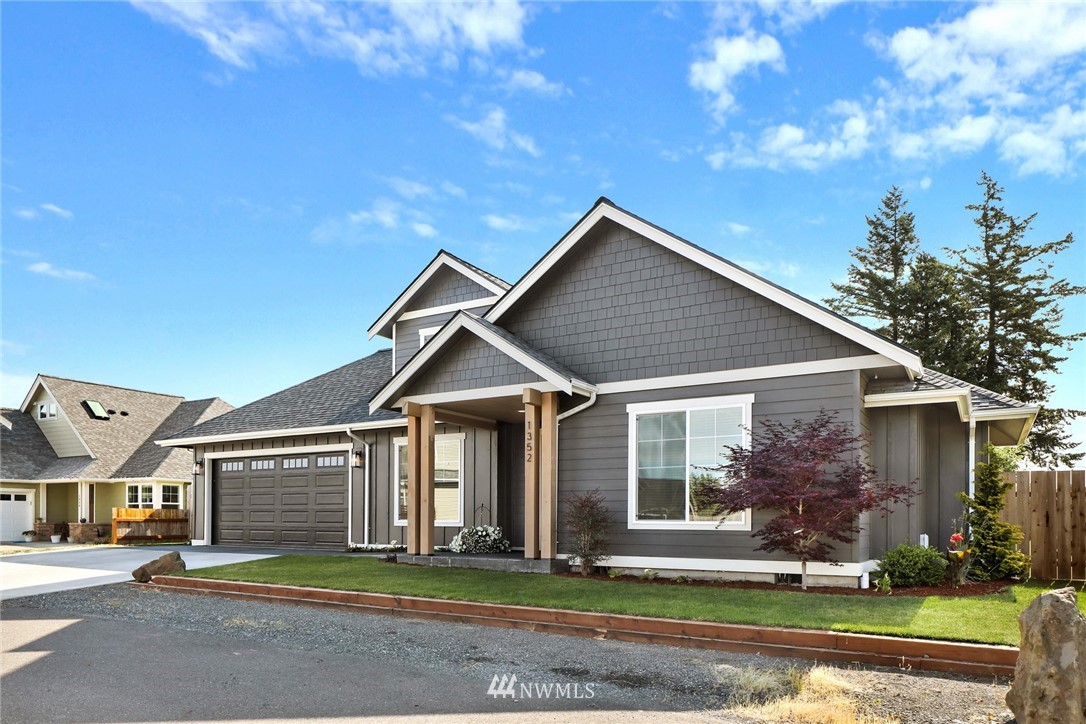 1352 Kamm Road Lynden, WA 98264 - Photo 3 of 40 Gallery Image 3