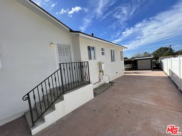 $869,000 | 10631 Tinker Avenue, Tujunga, CA 91042