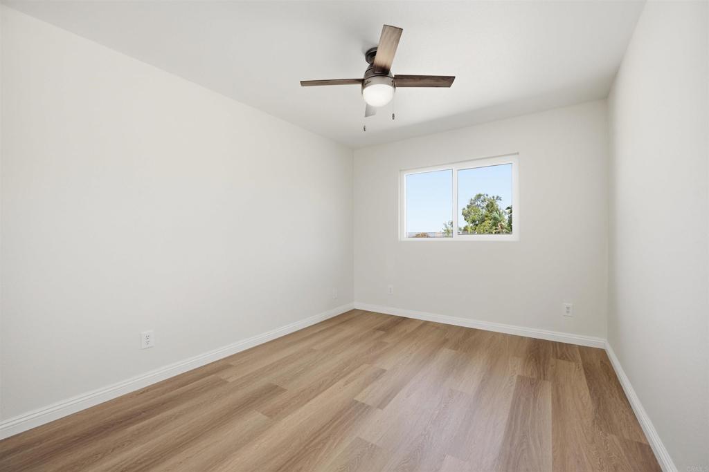 305 Via Metates Oceanside, CA 92057 - Photo 12 of 31