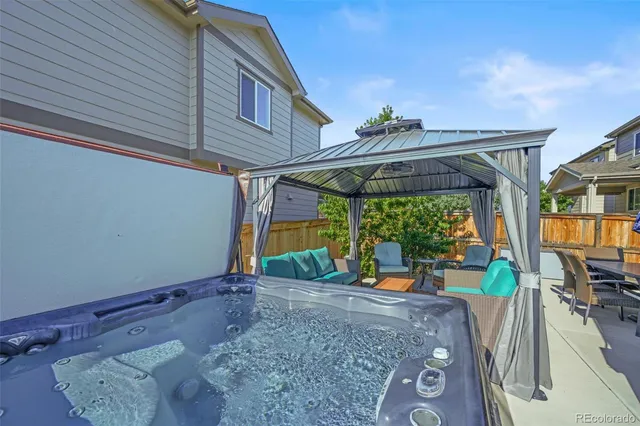 a view of outdoor space yard deck and patio