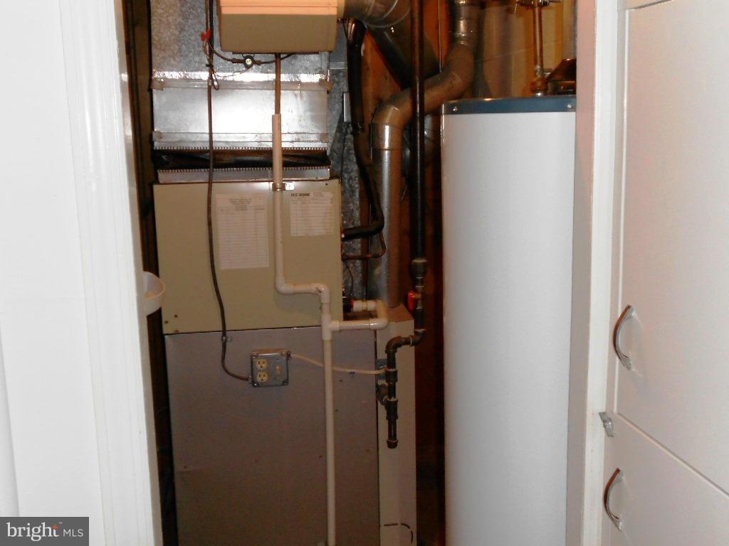 1102 Halstead Road Baltimore, MD 21234 - Photo 20 of 23 Basement