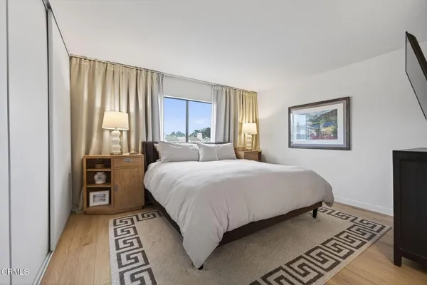 $484,900 | 1275 Seacliff Court, Unit 2, Ventura, CA 93003