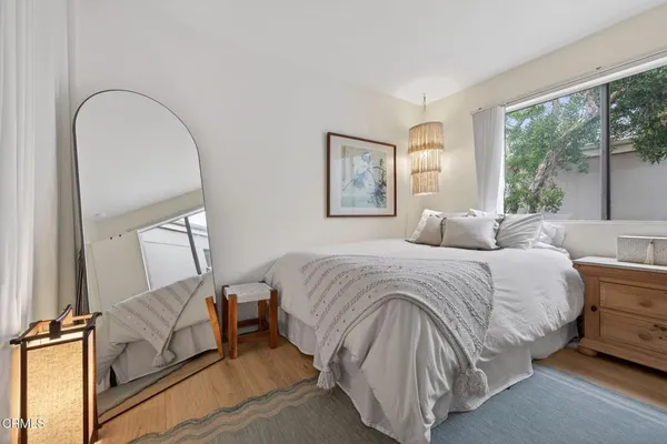 $484,900 | 1275 Seacliff Court, Unit 2, Ventura, CA 93003