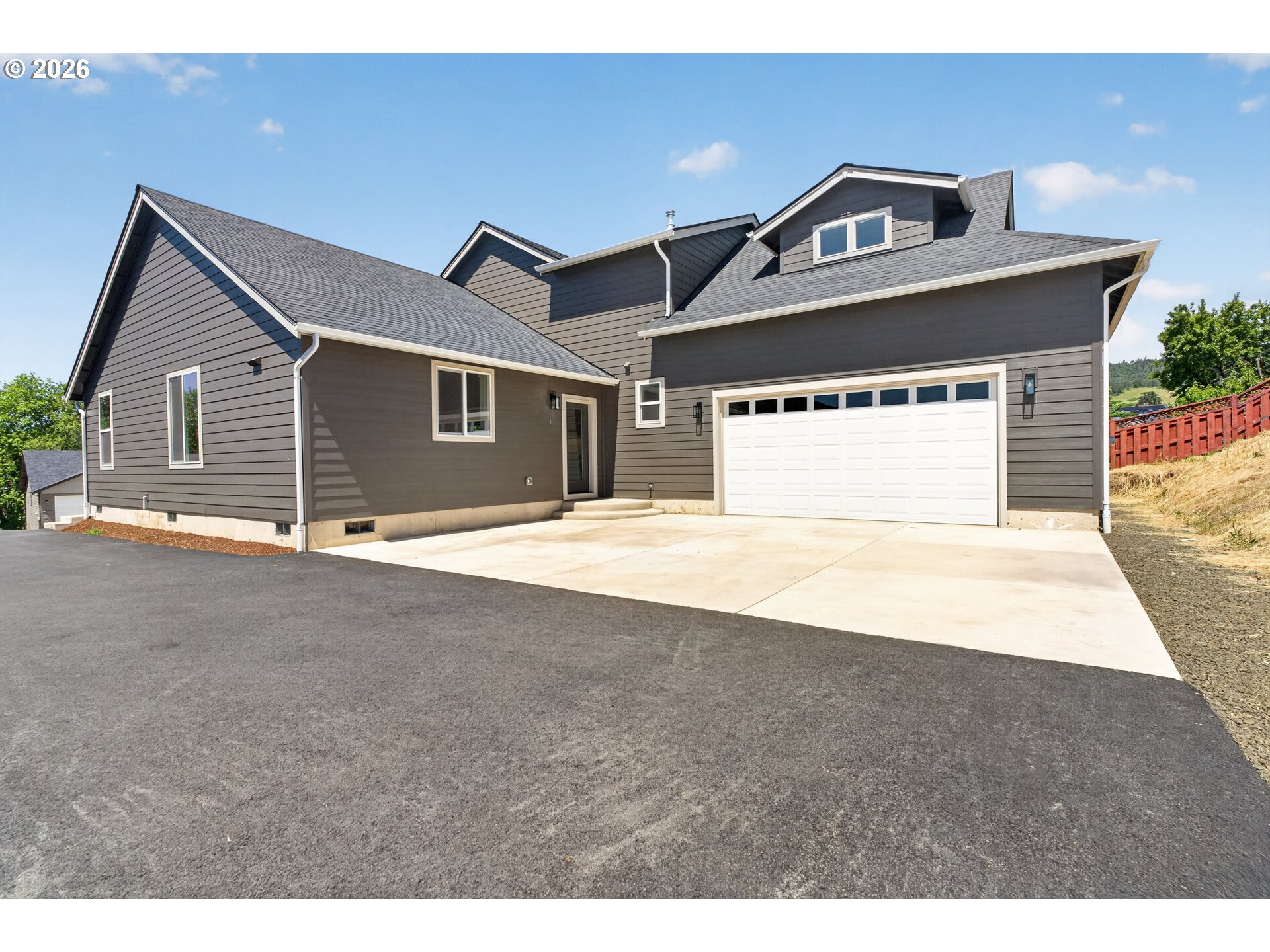 2581 Brockway Road Winston, OR 97496 - Photo 5 of 44