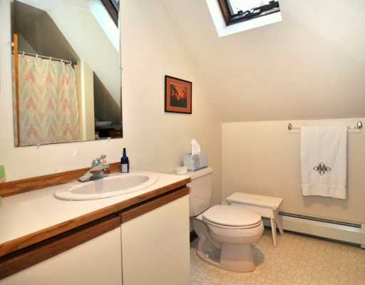 32 Loring Road Bristol, RI 02809 - Photo 5 of 12 Master Bath/Spa.