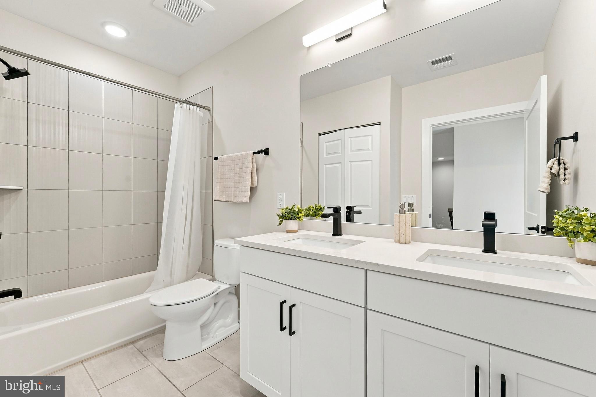 4529 Riverside Way Philadelphia, PA 19127 - Photo 19 of 28 Gallery Image 19
