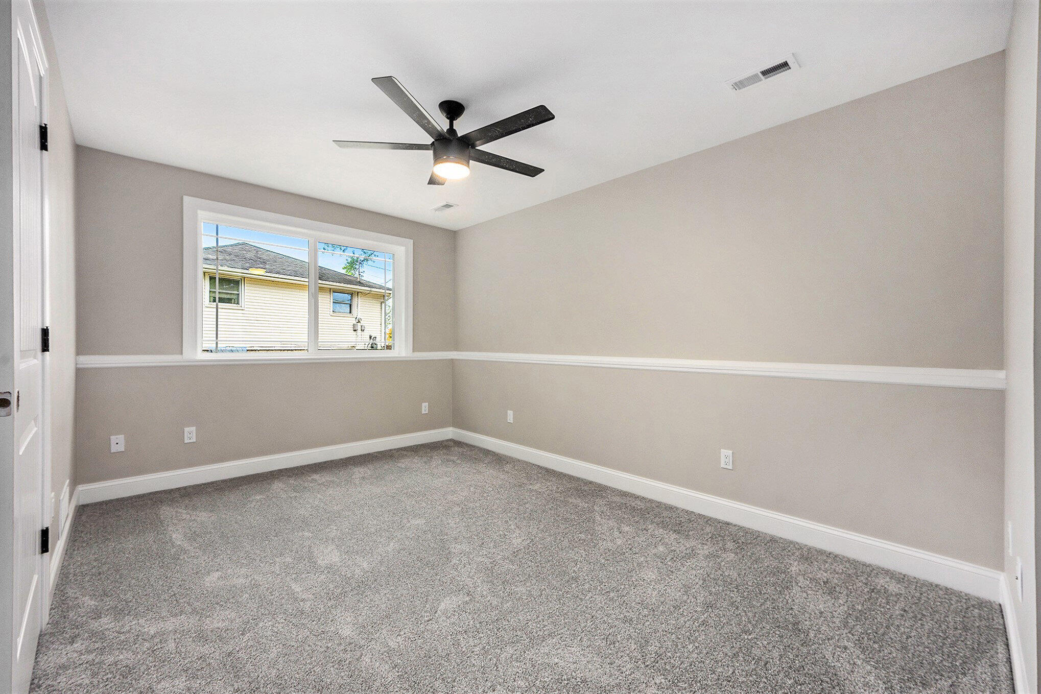 1036 Sir Knight Road Plainwell, MI 49080 - Photo 18 of 28 018_file_197