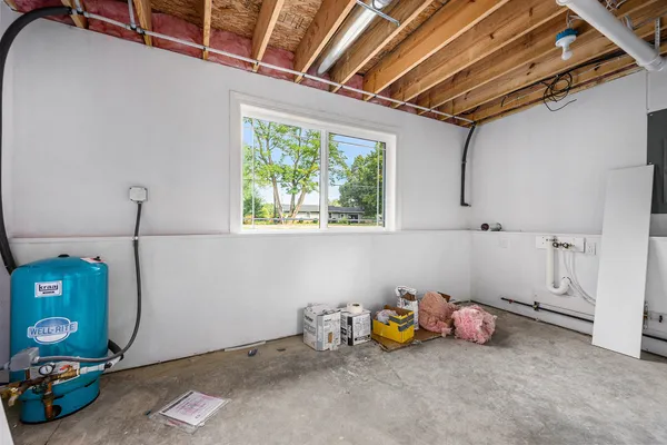 $352,000 | 1036 Sir Knight Road, Plainwell, MI 49080