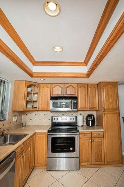 2934 Kirk Road, Unit 37 Lake Worth, FL 33461 - Photo 13 of 30 13