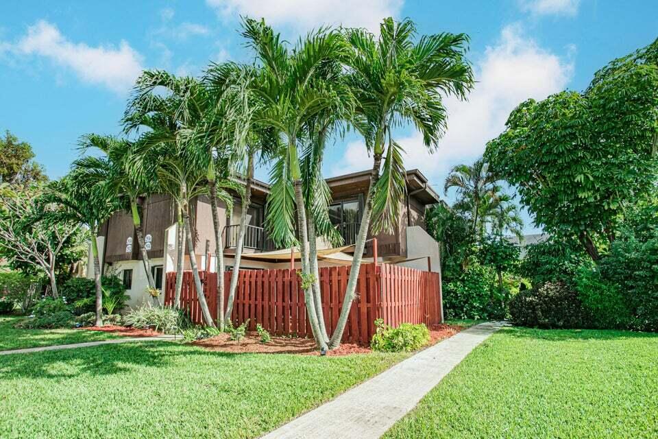 2934 Kirk Road, Unit 37 Lake Worth, FL 33461 - Photo 2 of 30 2.