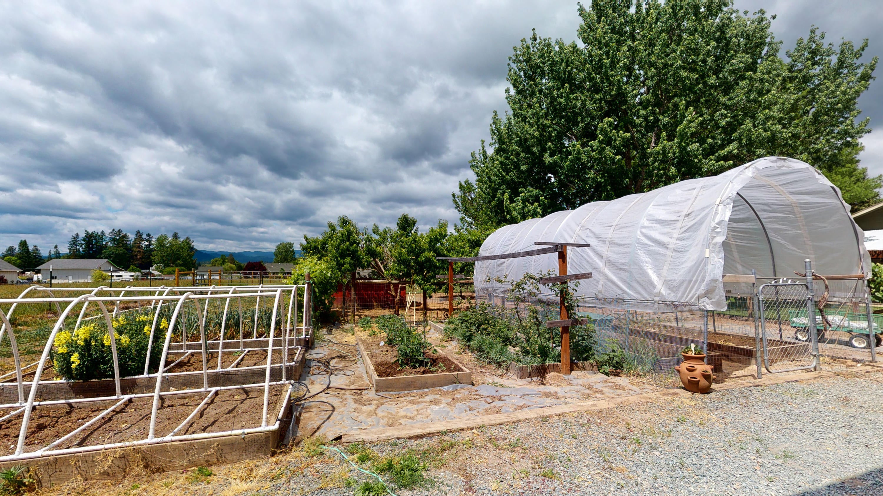 3315 Leonard Road Grants Pass, OR 97527 - Photo 59 of 86 Garden area
