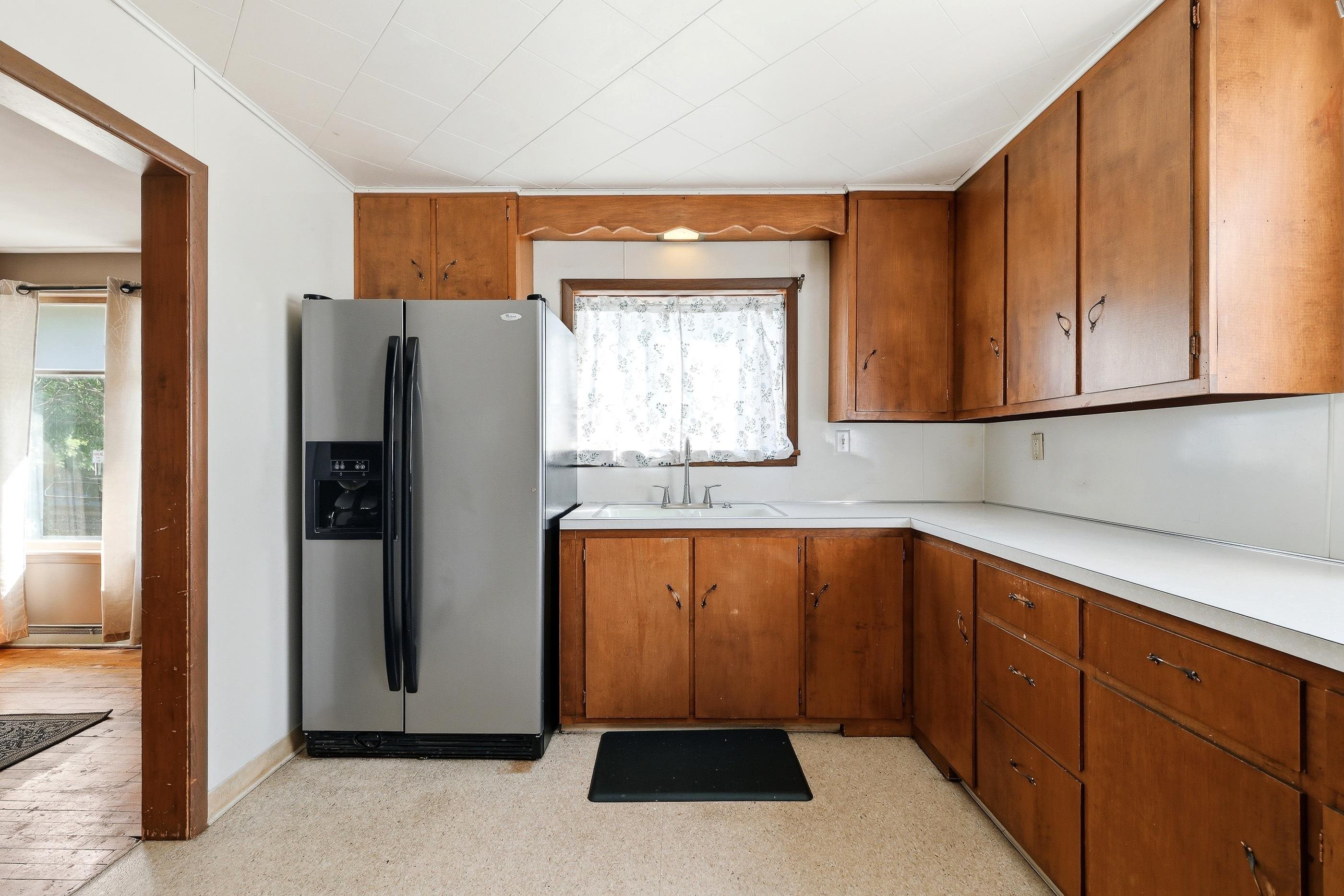 449 West Clark Street Stevens Point, WI 54481 - Photo 18 of 52
