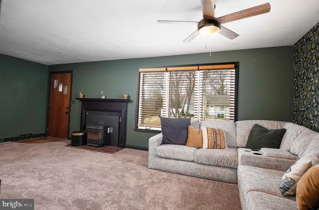 $299,000 | 303 Graceford Drive, Aberdeen, MD 21001