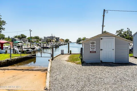 $364,999 | 23 Twain Avenue, Old Bridge, NJ 08857