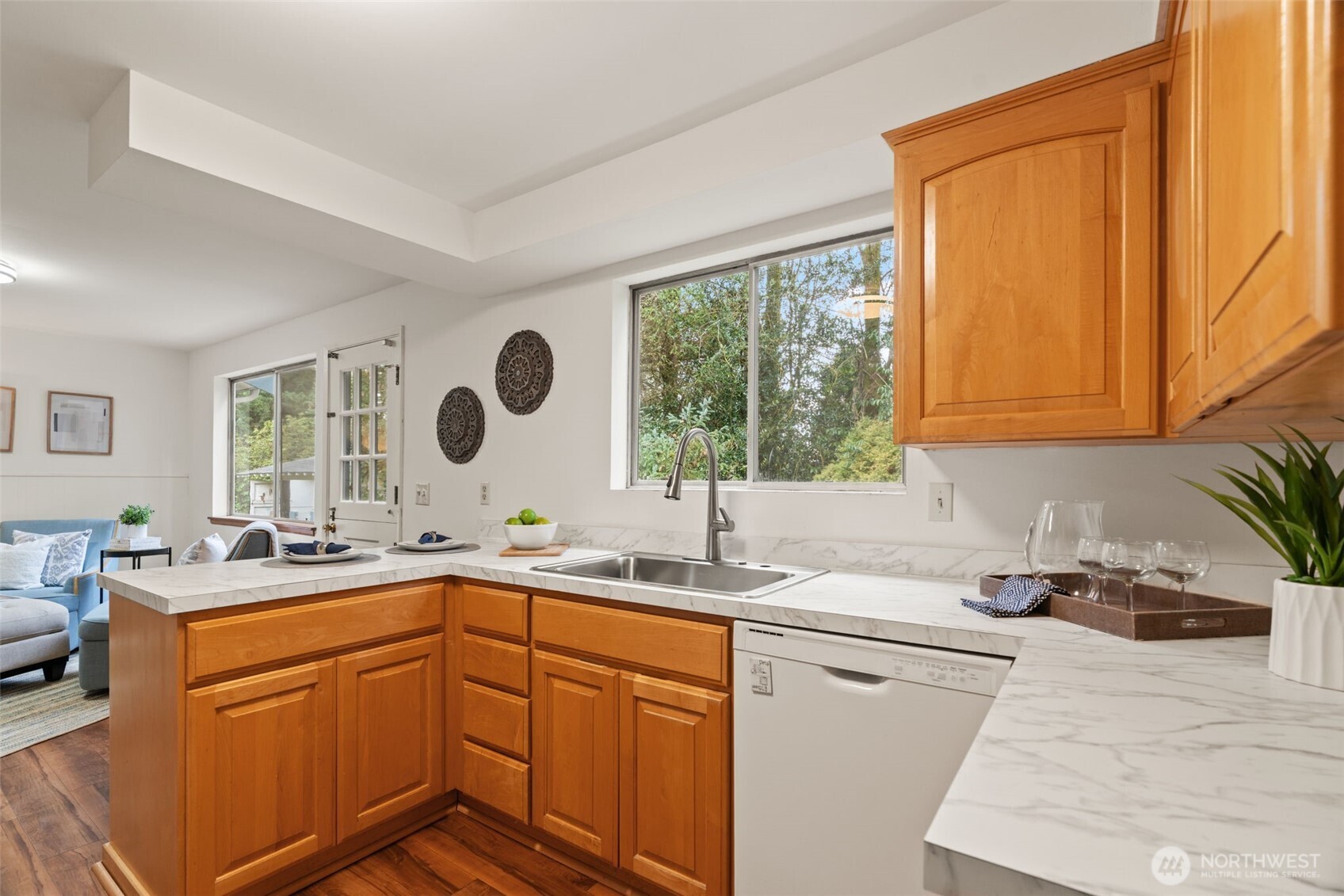 8615 194th Place Southwest Edmonds, WA 98026 - Photo 10 of 28