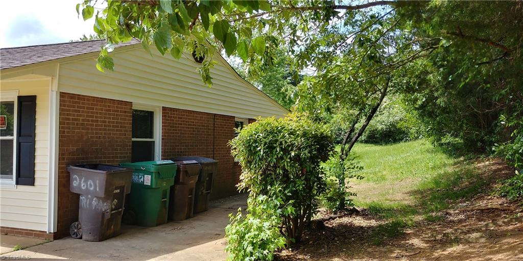 2601 Triangle Lake Road High Point, NC 27260 - Photo 5 of 17 Gallery Image 5
