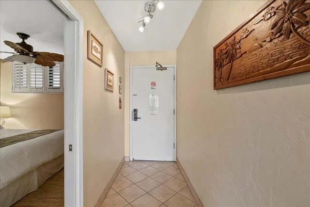 $1,100,000 | 2936 South Kihei Road, Unit 213, Kihei, HI 96753