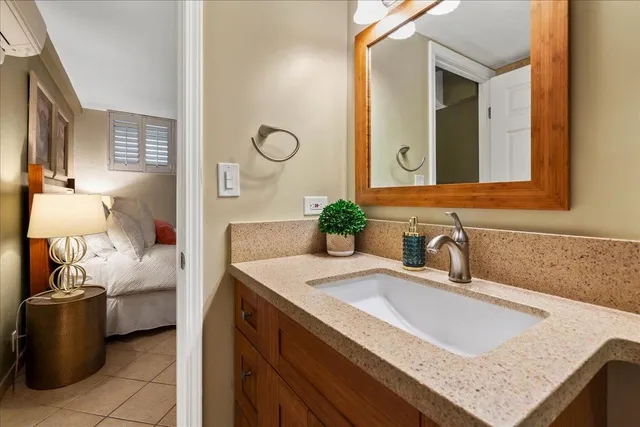 $1,100,000 | 2936 South Kihei Road, Unit 213, Kihei, HI 96753