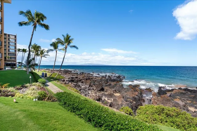 $1,100,000 | 2936 South Kihei Road, Unit 213, Kihei, HI 96753
