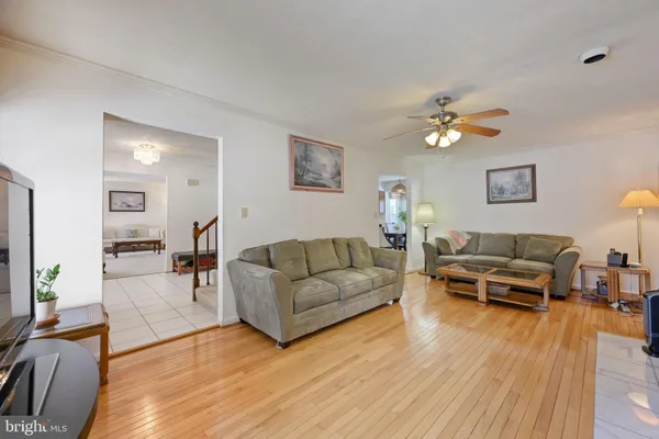 $899,999 | 11844 Dinwiddie Drive, Rockville, MD 20852