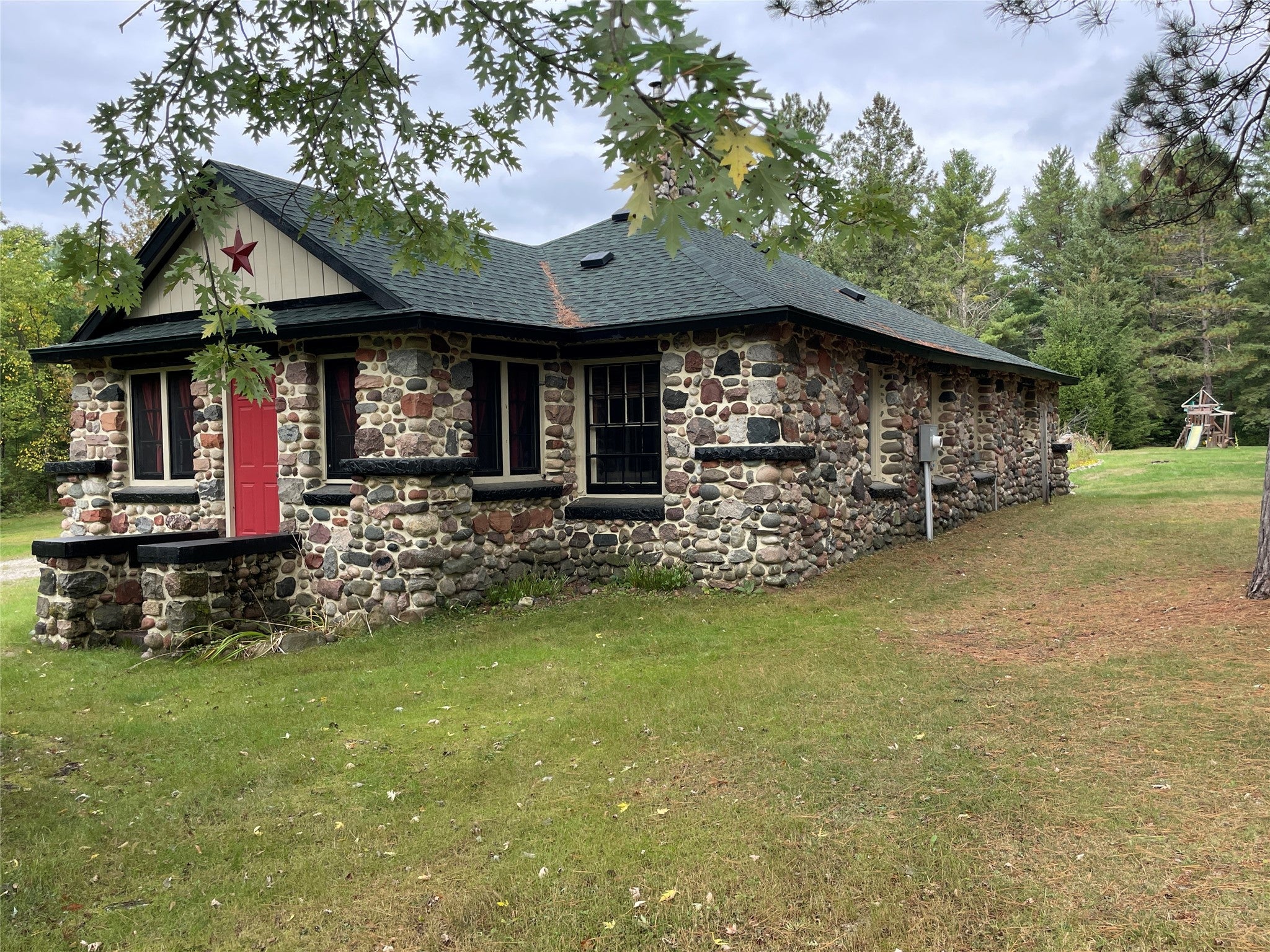 N8644 Lumbard Lane Springbrook, WI 54875 - Photo 2 of 32 Gallery Image 2