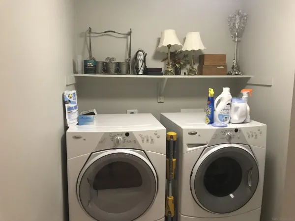 a view of utility room with washer and dryer
