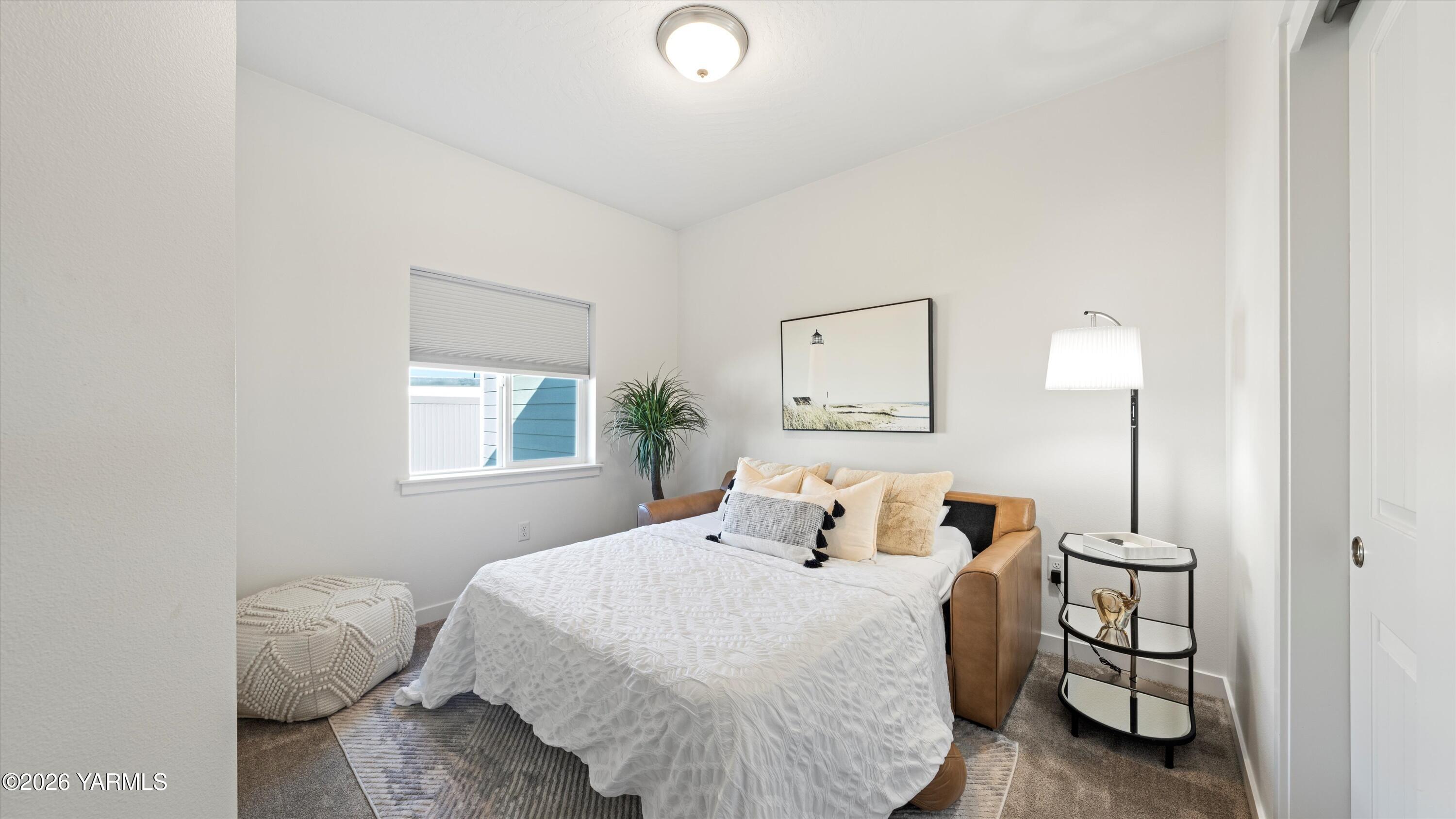 208 Bratton Street Prosser, WA 99350 - Photo 24 of 36 Bedroom 3