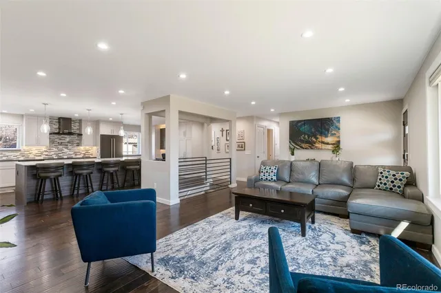 $749,900 | 6221 South Logan Court, Centennial, CO 80121