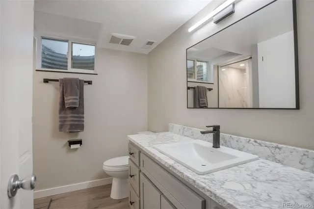 $749,900 | 6221 South Logan Court, Centennial, CO 80121