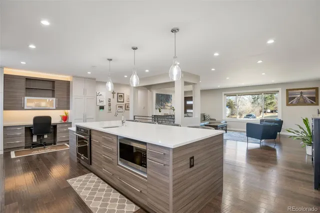 $749,900 | 6221 South Logan Court, Centennial, CO 80121