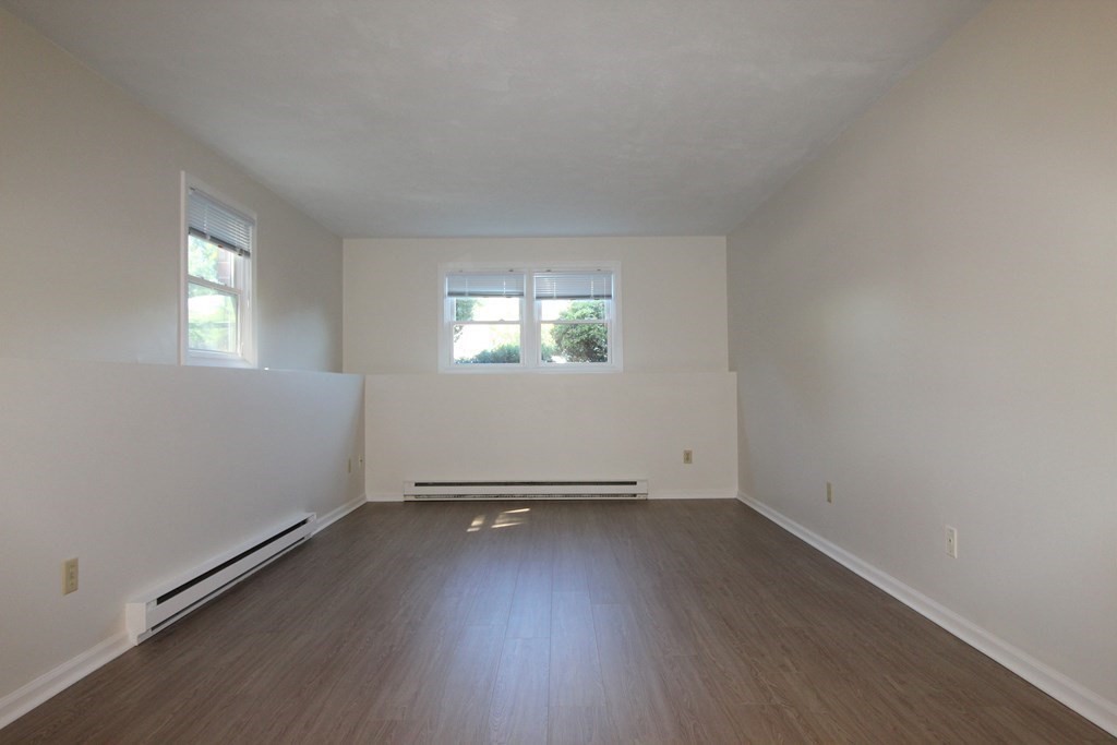 641 South R S Washington, Unit 11 North Attleboro, MA 02760 - Photo 3 of 21