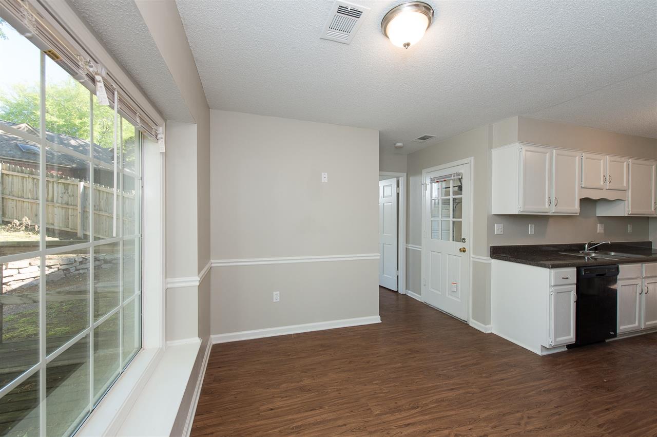 1385 Fox Trace Drive Memphis, TN 38016 - Photo 5 of 17