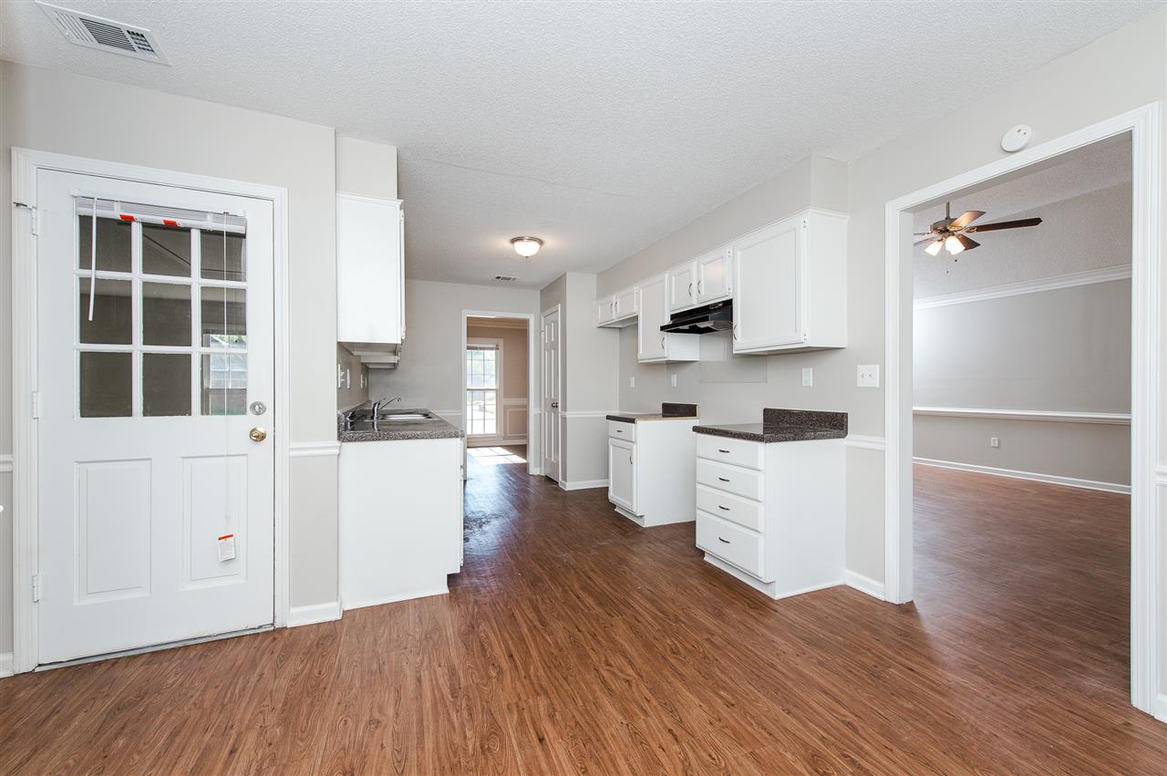 1385 Fox Trace Drive Memphis, TN 38016 - Photo 8 of 17